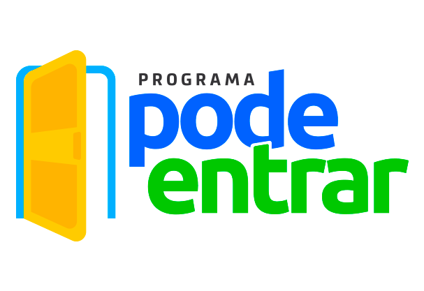 Porta amarela meio aberta com arco azul claro, ao lado escrito em preto 